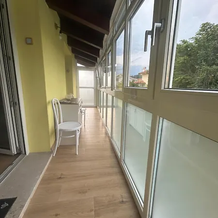 Valentinas Retreat